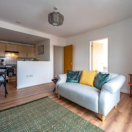 ノリッチSwift Host Golden Triangle 2 Bed With Parkingアパートメント エクステリア 写真